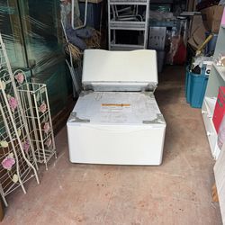 Pedestals For A Washer & Dryer
