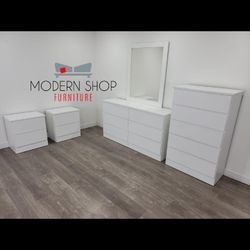 Dresser Whit Mirror , Chest And Two Nightstands💯Cómoda Con Espejo Gavetero Y Dos Mesitas De Noche
