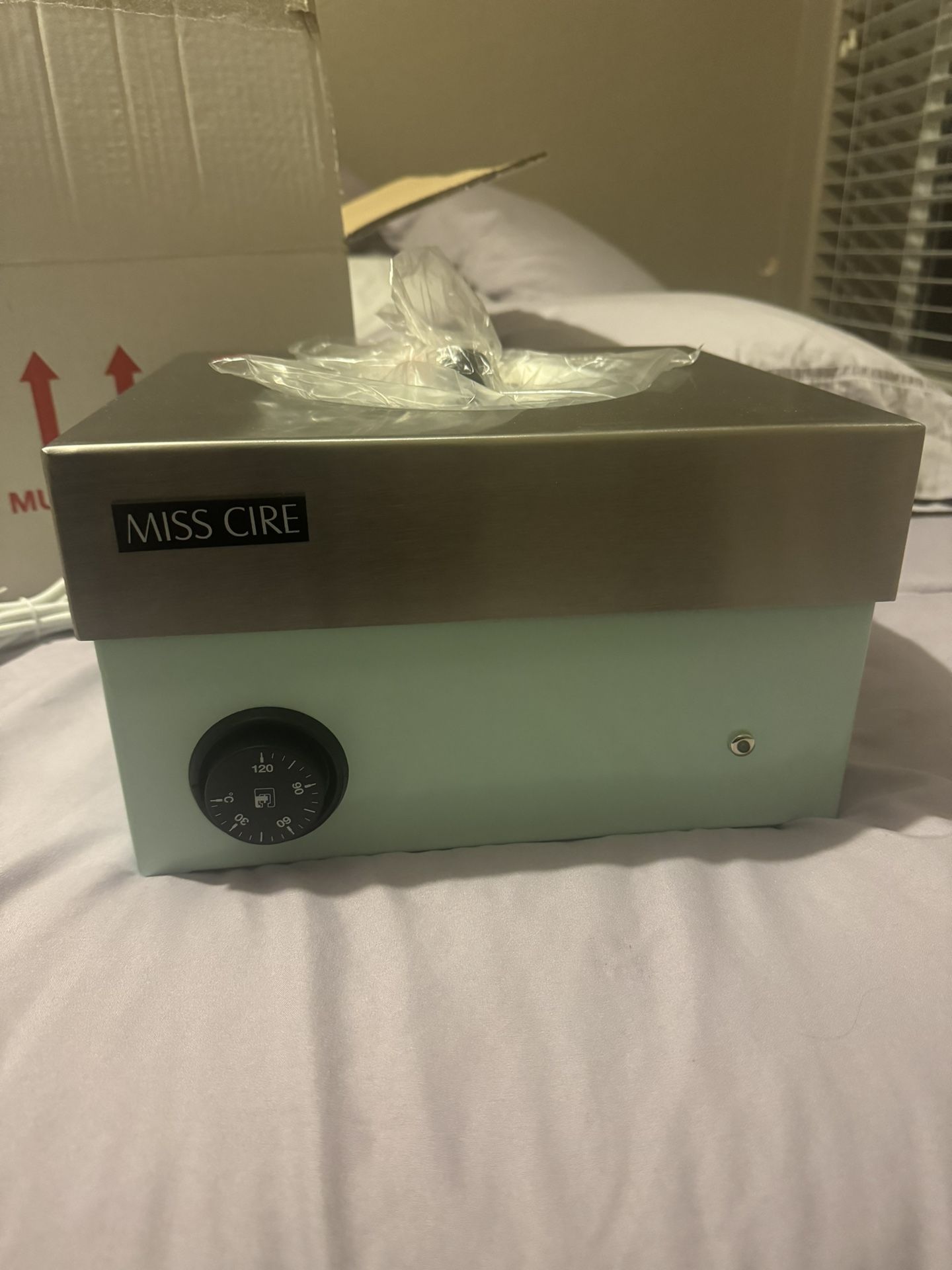Mint Miss Cire Wax Warmer