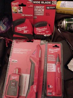 Milwaukee Tape Measures & Voltage Meters