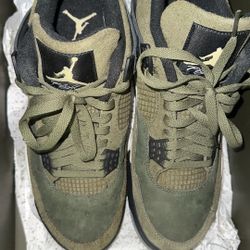 Retro 4 Olive 