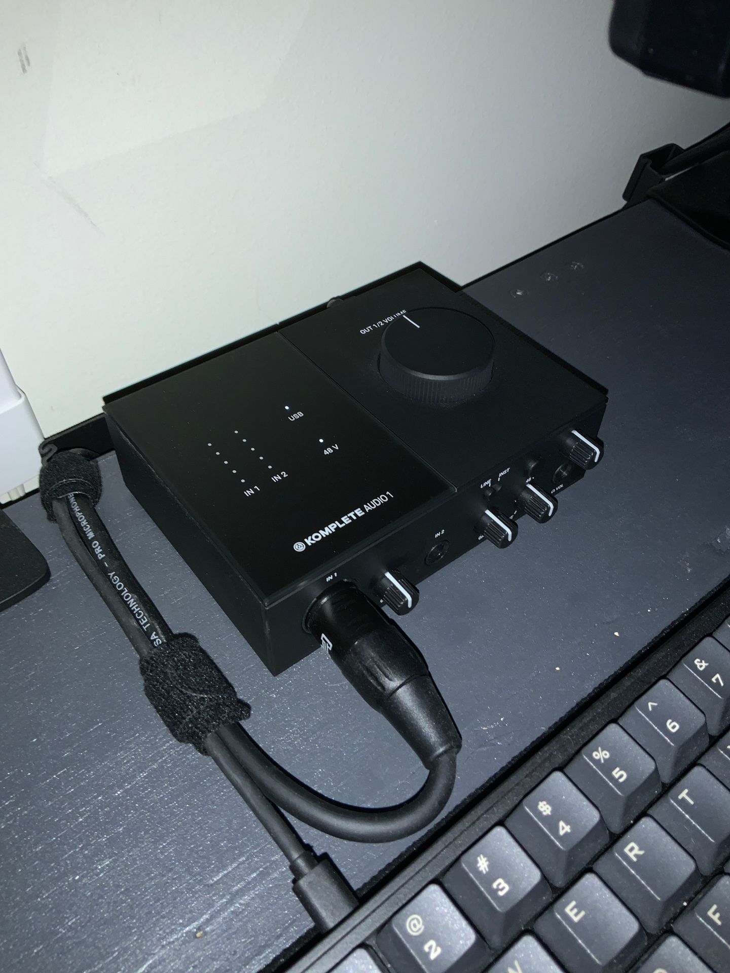 Komplete Audio 1 XLR audio interface with 48v phantom power