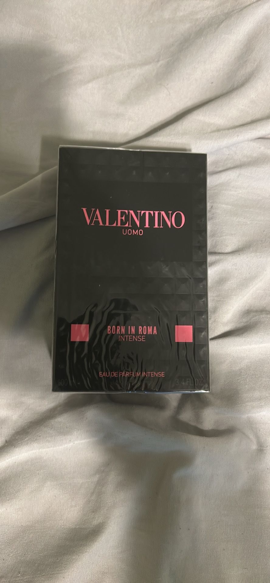 Valentino Cologne Eau De Parfum Intense