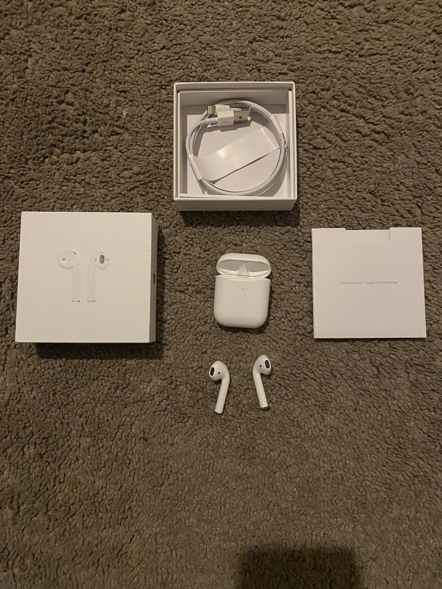 Apple - AirPods with Charging Case (2nd generation) - White