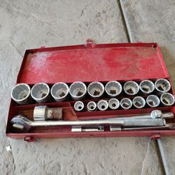 22 Piece 3/4 Metric Socket Set Pittsburgh