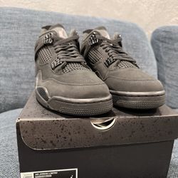 Jordan 4 Retro “BLACK CAT” 