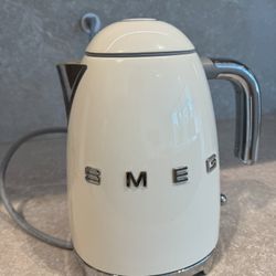 Smeg Kettle 