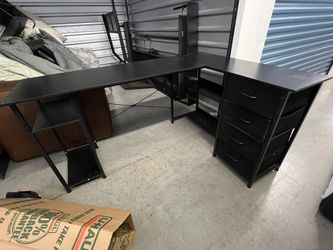 Free L shaped desk