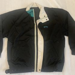 Men’s Size M Black Windbreaker ( more on bigger waist size)