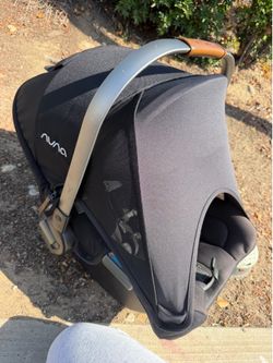NUNA Car seat