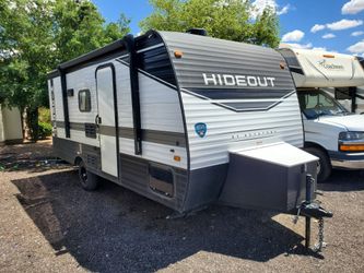 2022 Keystone 18 ft bunkhouse lightweight trailer sleep 6