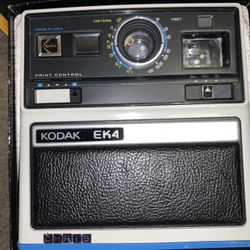 Vintage Kodak EK 4 Instant Camera