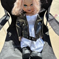 Tiffany ( Chuckys Bride)