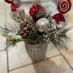 Christmas Bouquet 25$