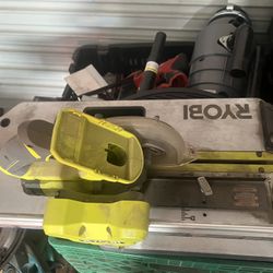 RYOBI 18V ONE+ 5-1/2 in. Cordless Flooring Saw