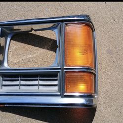 Dodge Ram Van B150 B250 B350 Driver Left Headlight Bezel OEM