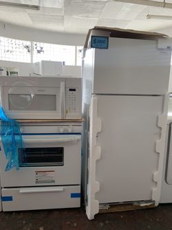 3pc set: New fridge, gas range & microwave with 6 months warranty
