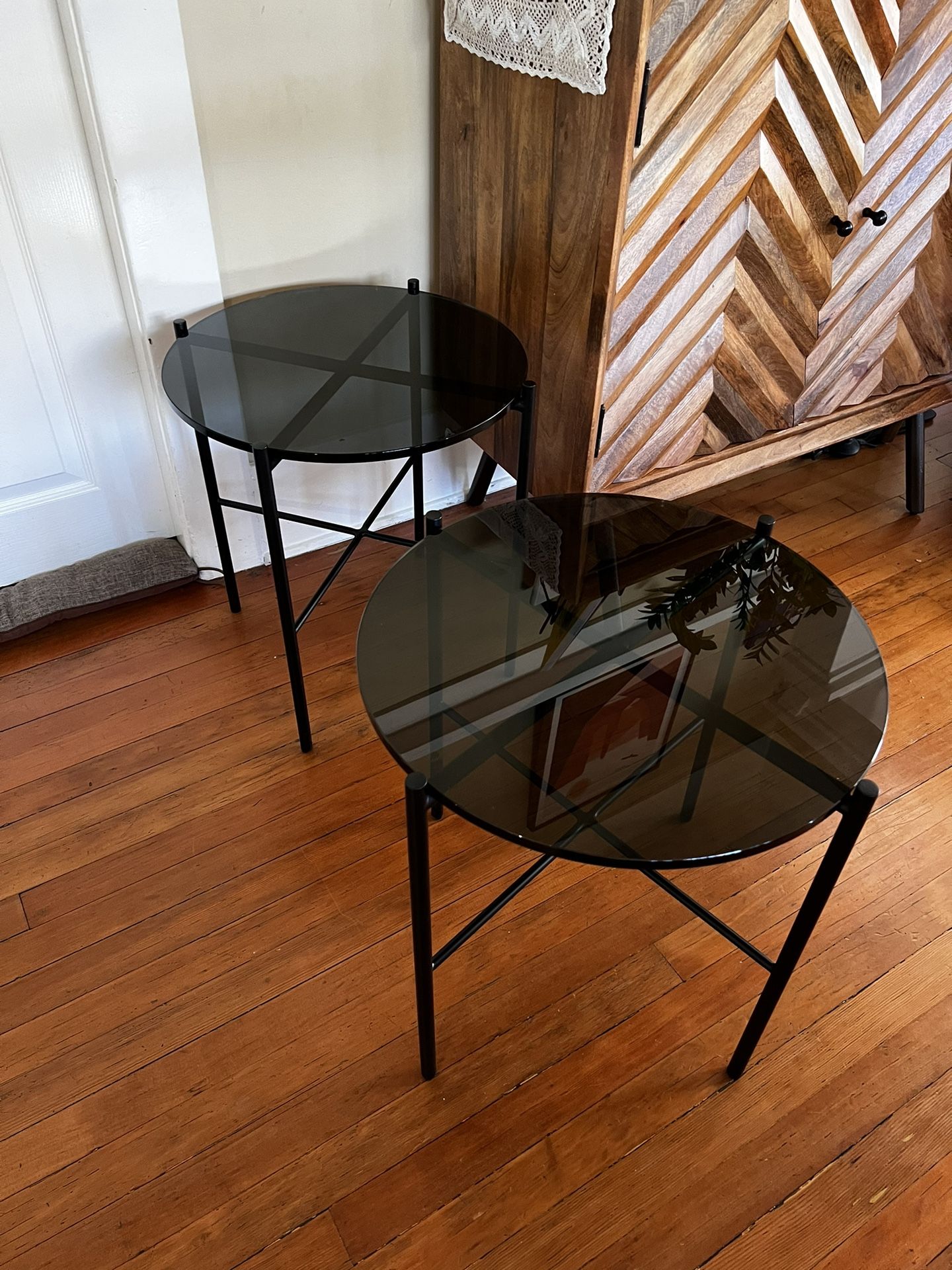 Modern Glass End Tables for Sale in Pasadena, CA OfferUp