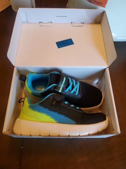 Boy Shoes Size 3 Brand New In Box