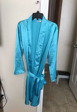 Womens robe