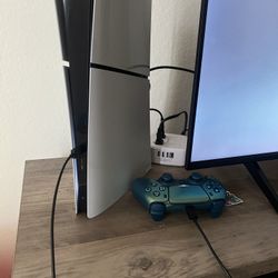 PS5 Digital Edition with 3 controllers 
