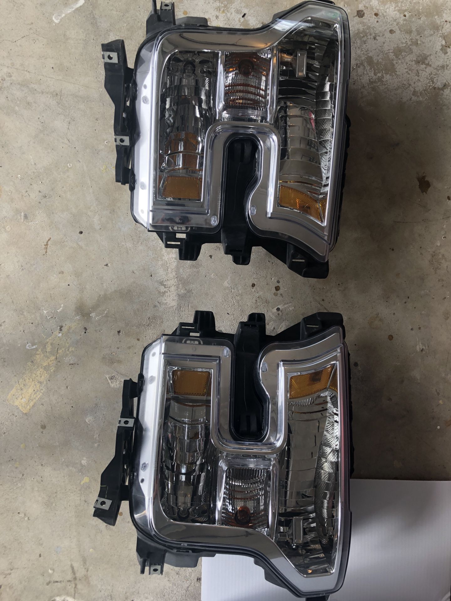 2017 F150 XLT OEM headlights