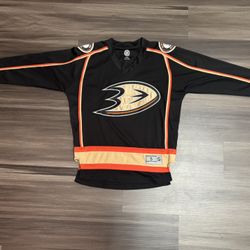 NHL Team Apparel Anaheim Ducks Black Home Hockey Jersey Men’s Size Small 
