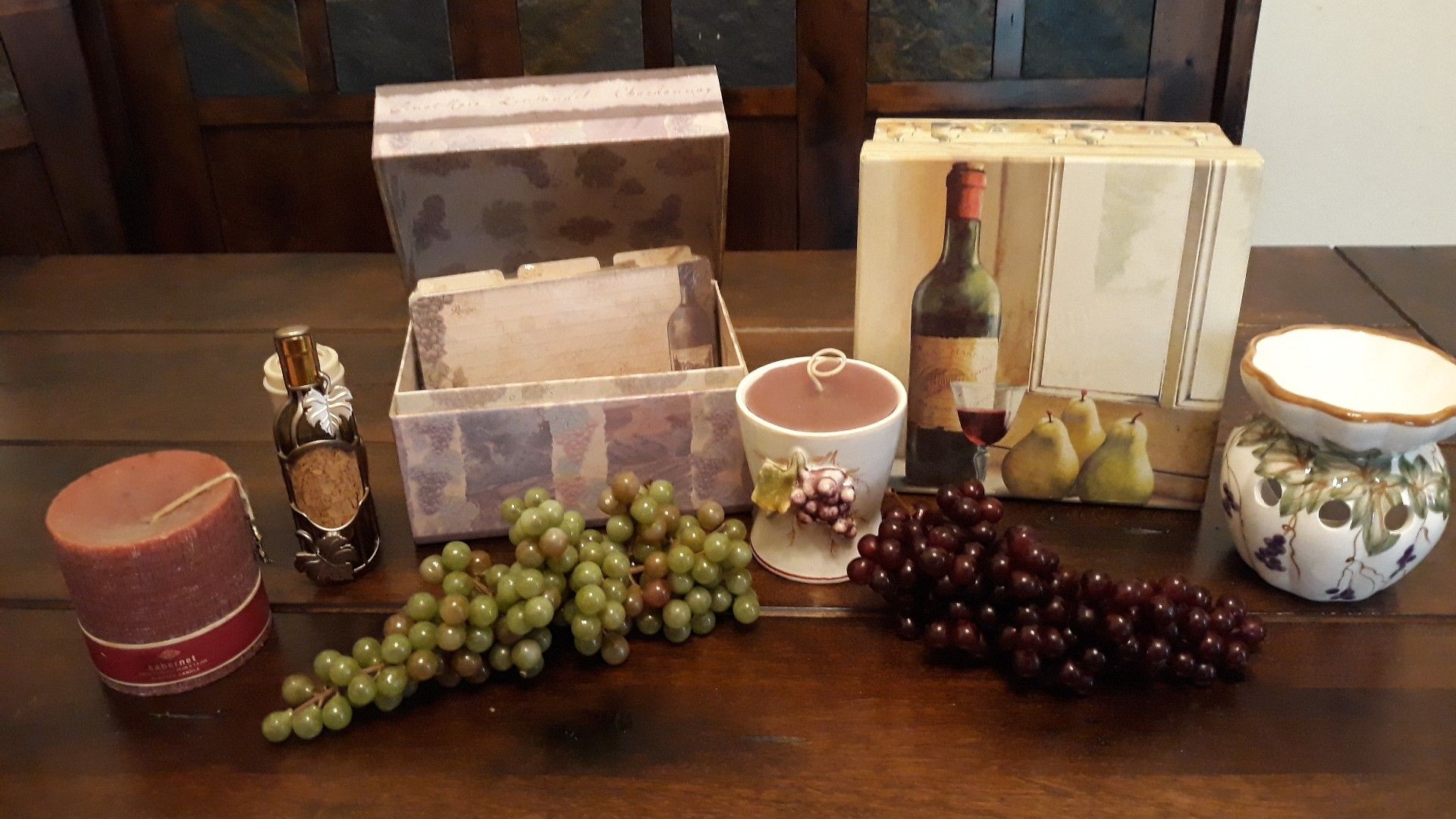 Grape/wine kitchen decor