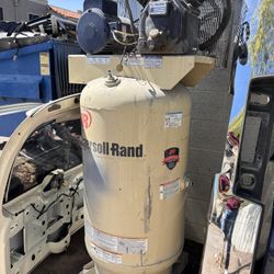 80 Gallons Air Compressor (READ ALL DESCRIPTION)