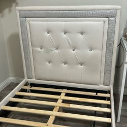 Camita Twin  De Nina Color  Entre Blanca Or Beig 