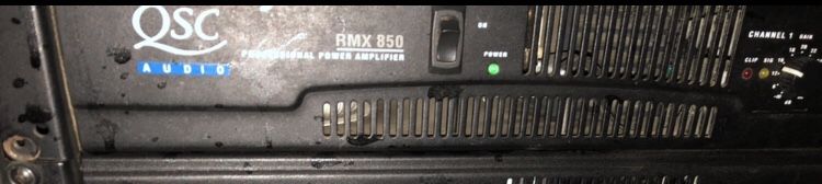 QSC Amplifier RMX 850