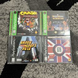PlayStation One Game Bundle - Crash Bandicoot, WWF, GTA 