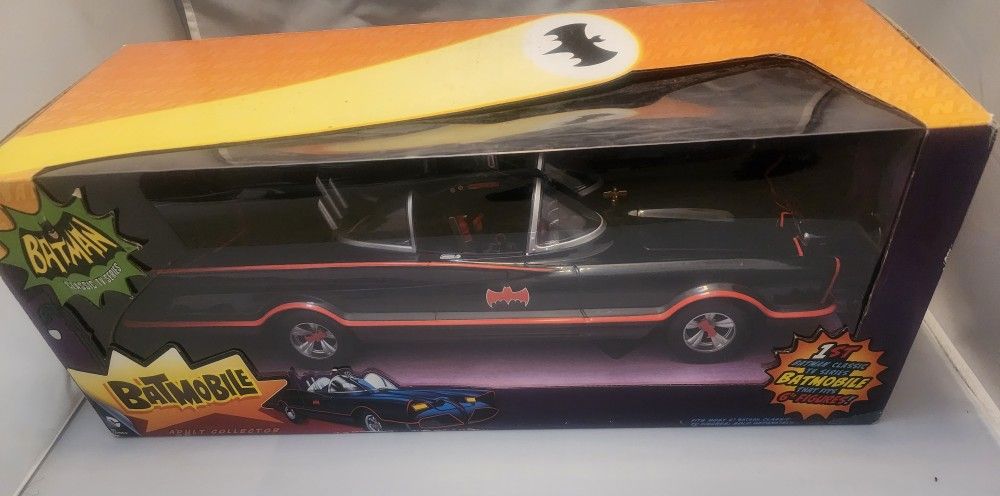 1966 BATMOBILE BATMAN TV SERIES TOY CAR MATTEL DC Comics