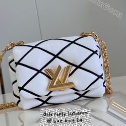 Twist Design by Louis Vuitton Bag 