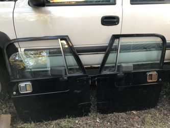Good clean set of yj and Cj 7 hard doors wrangler jeep no rot