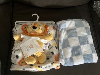 Baby Blanket Set with Lion Plush Toy