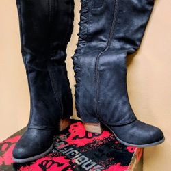 Knee High Corset Boot - 6 Brand New