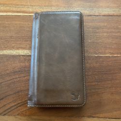 I Phone 11 Magnetic Wallet Phone Case 