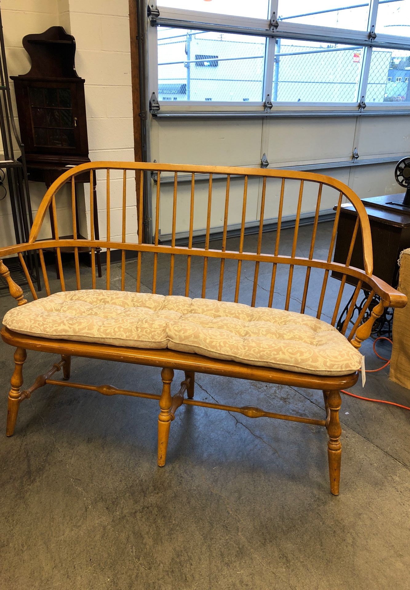 Ethan Allen Wooden Windsor Bench for Sale in WA OfferUp