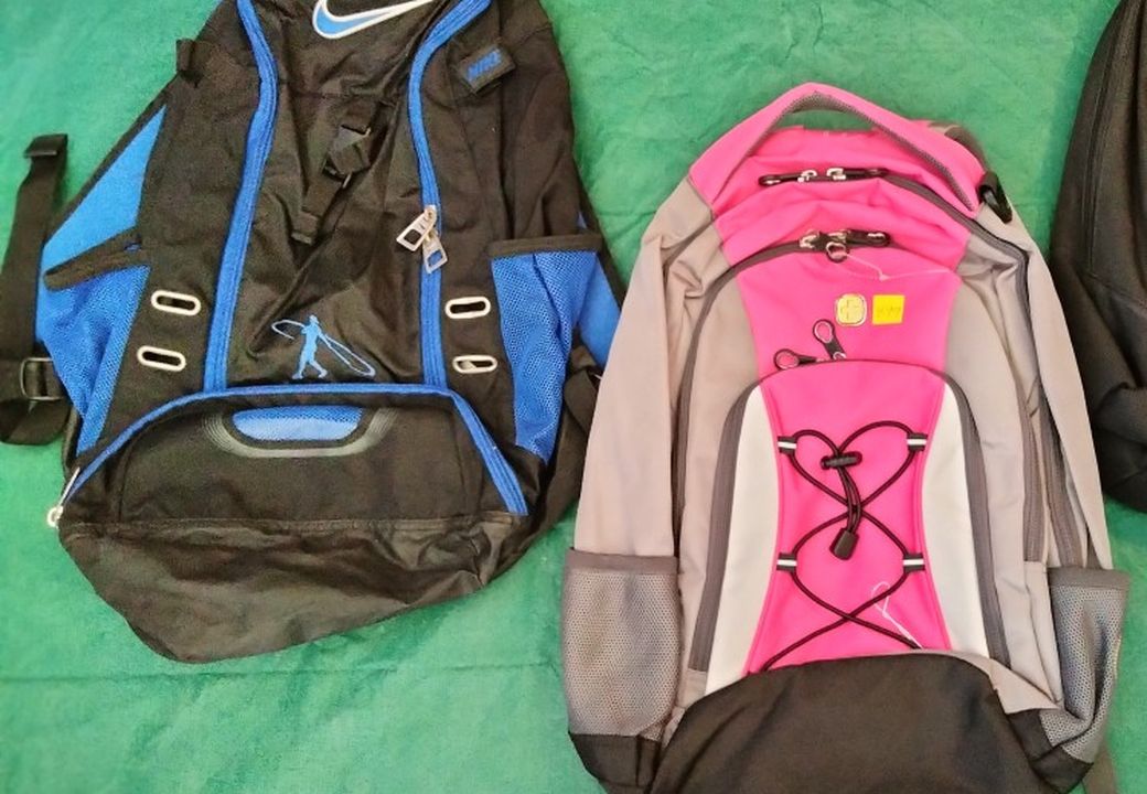 BACKPACKS AND HANDBAGS 