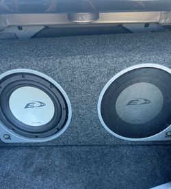 ALPINE Subs With box & HiFonics Amp