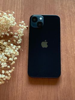 iPhone 13 (Unlocked) 128gb Black color