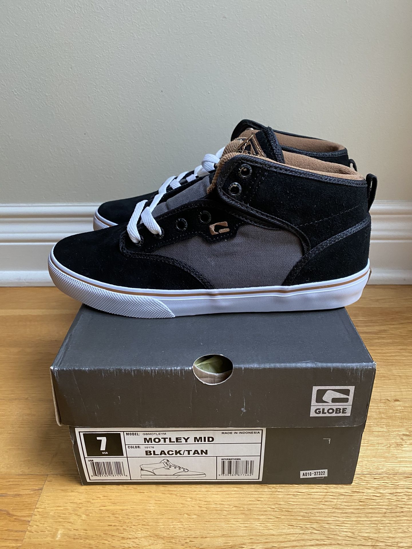Globe Motley Mid