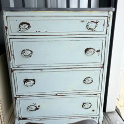 Carolina Coast, Beautiful Dresser