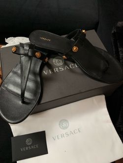 New in Box Authentic Versace Sandals (Orig $450)