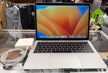 Apple MacBook Air 13" 2018 i5 1.6GHz 8GB 256GB SSD A1932 + Charger