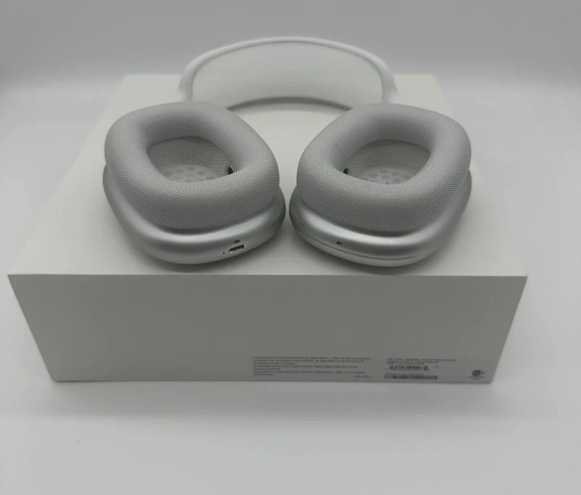 AirPod Max Silver