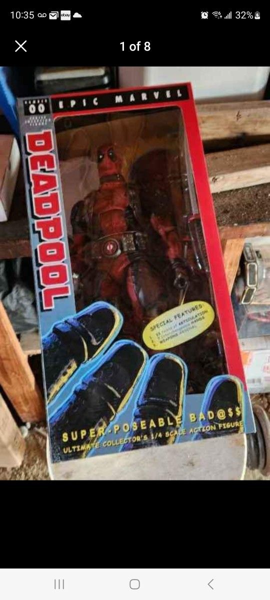 Neca Marvel Deadpool Red Suit And Xforce Suit 18inch Figures
