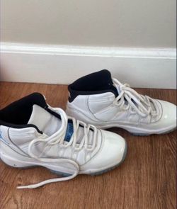 Jordan 11 legend blue