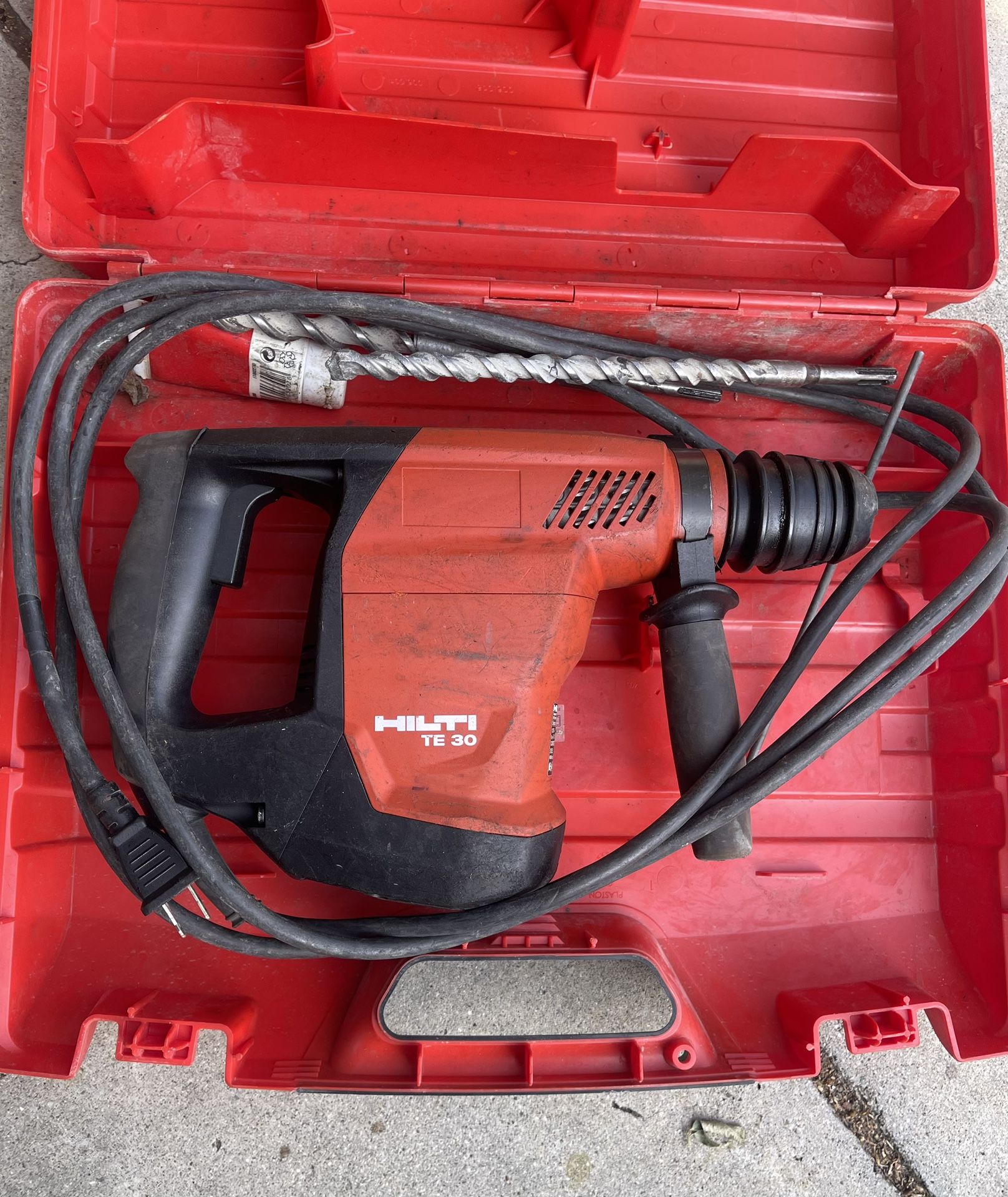 Hilti TE 30 hammer drill